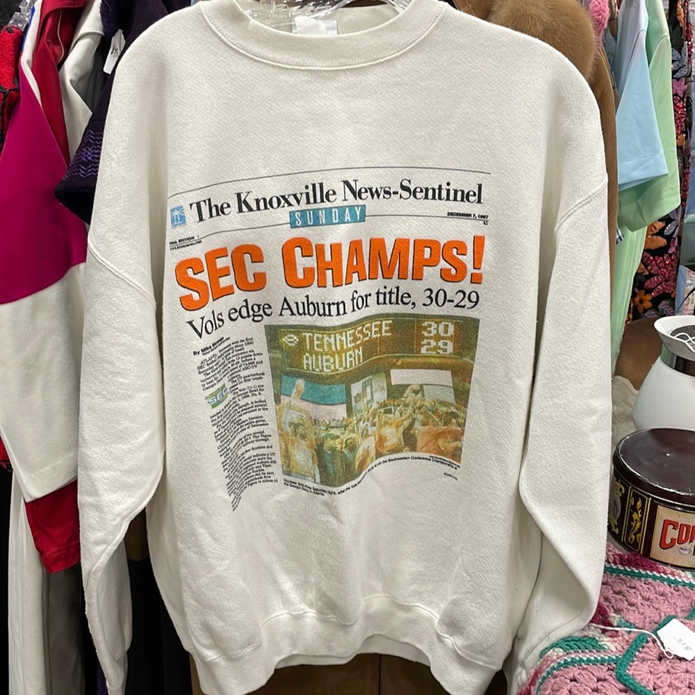Vintage University of Tennessee National champions Sweatshirt